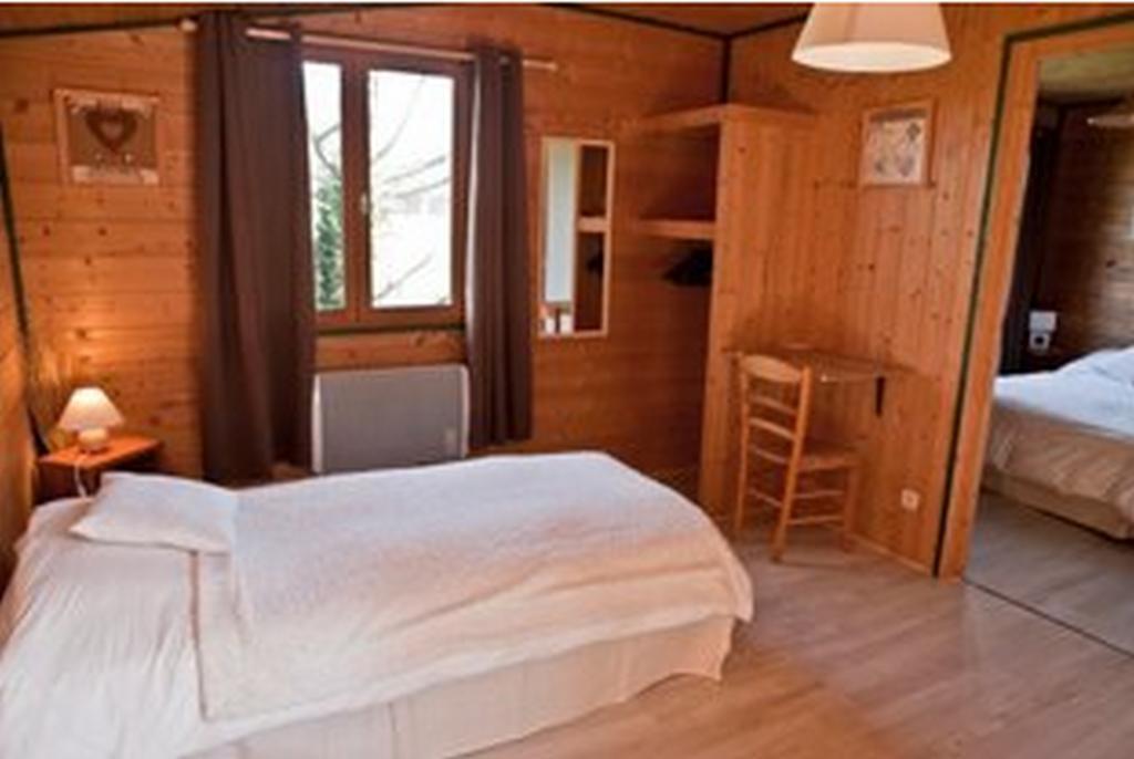 Logis Auberge Des Aulnettes 에루빌셍클레르 외부 사진