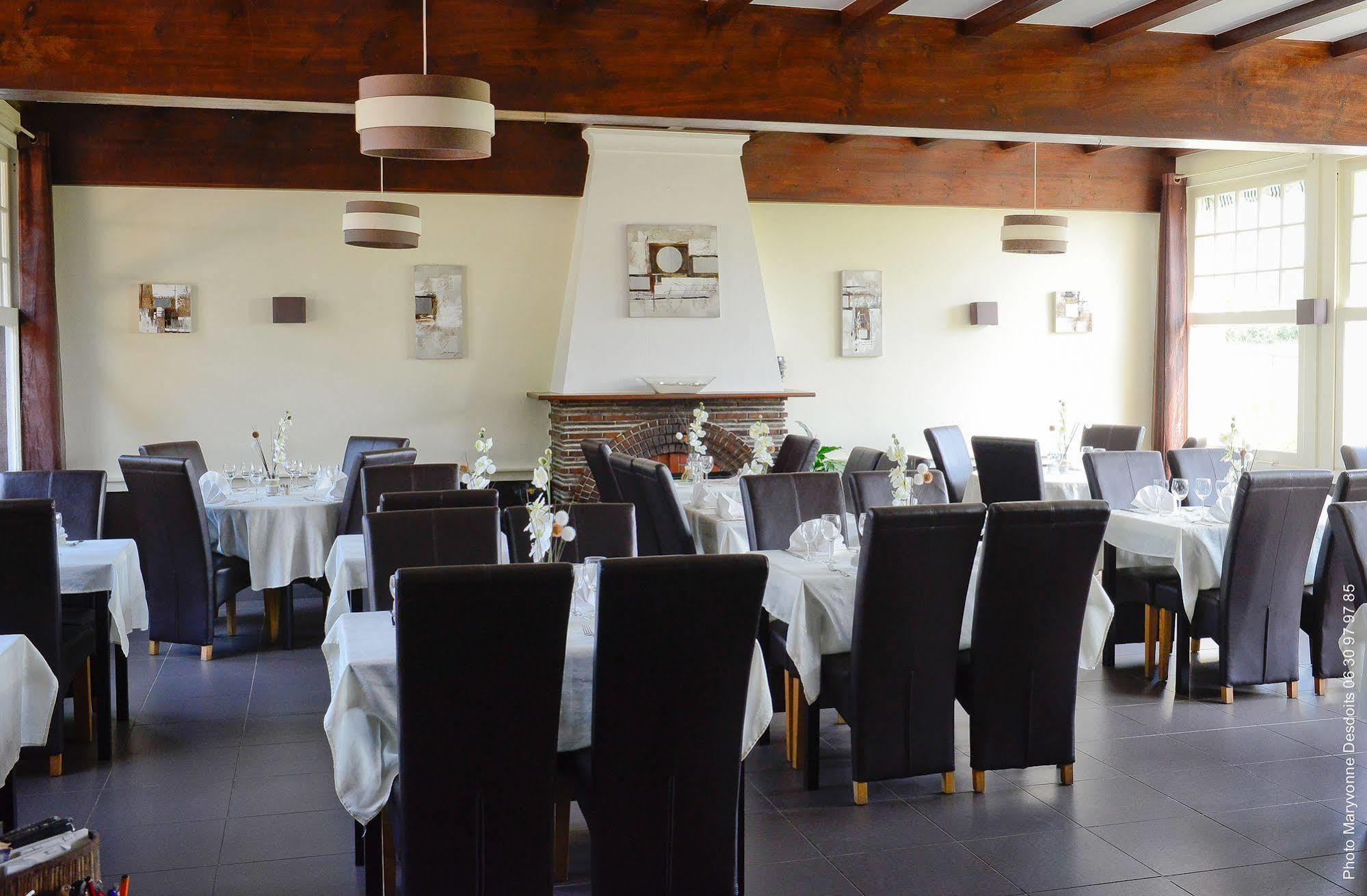 Logis Auberge Des Aulnettes 에루빌셍클레르 외부 사진